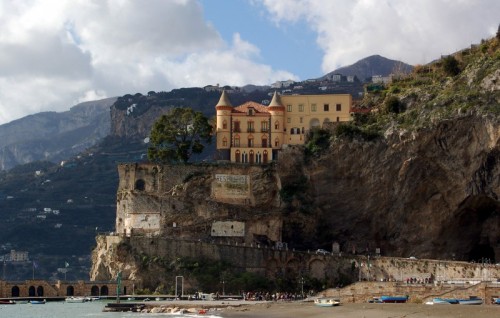 Maiori - il castello Miramare di Maiori Maiori - il castello Miramare di Maiori