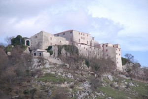 Castel di Tora