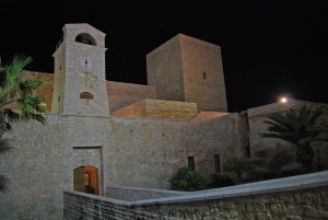 ecco il castello di Trani - vicino al Duomo