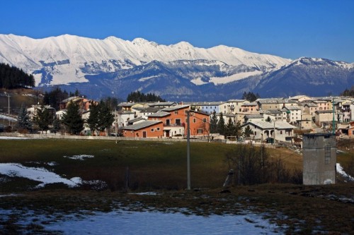 Sant'Anna d'Alfaedo - Sciolta la neve morbida...