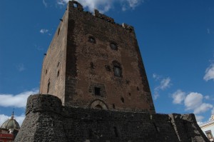 Castello Normanno-lato est