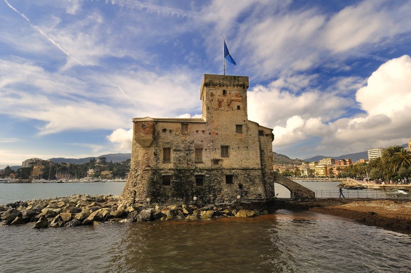 ''Il castello sul mare'' - Rapallo