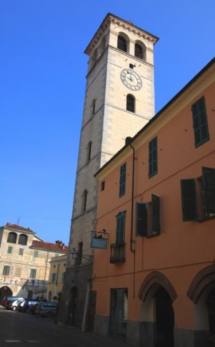Cavallermaggiore - la torre Civica Cavallermaggiore - la torre Civica