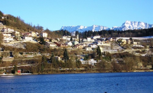 Pergine Valsugana - Sulle rive del lago Pergine Valsugana - Sulle rive del lago