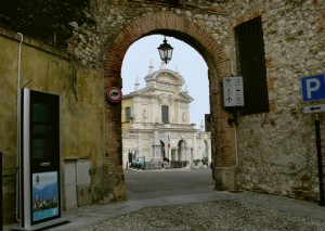 L’ingresso del castello medievale