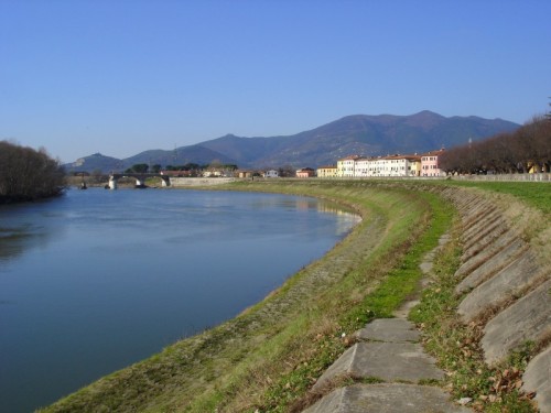Calcinaia - Calcinaia lungo l'Arno