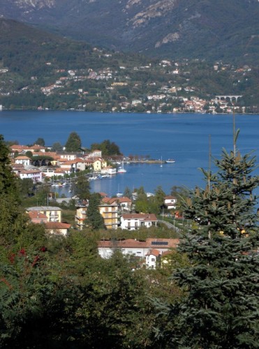 Pella - Pella (6) Pella - Pella (6)