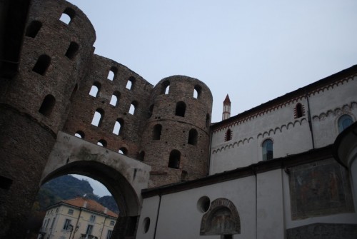 Susa - ou Porte du Paradis Susa - ou Porte du Paradis