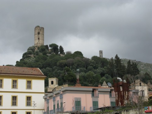 Maddaloni - "Castelluccio" Maddaloni - "Castelluccio"