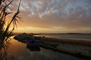 Un bel tramonto sulle saline