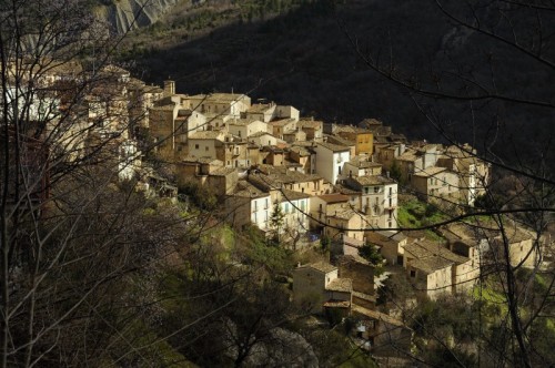 Anversa degli Abruzzi - Come una grande luce tra le montagne