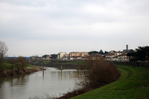 Lastra a Signa - L'Arno gonfio delle piogge Lastra a Signa - L'Arno gonfio delle piogge
