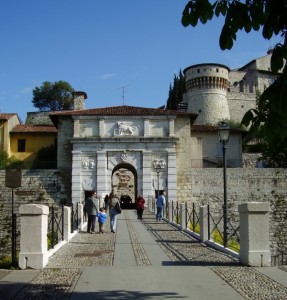 L’ingresso al Castello di Brescia