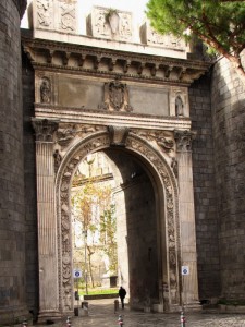 Porta  Capuana