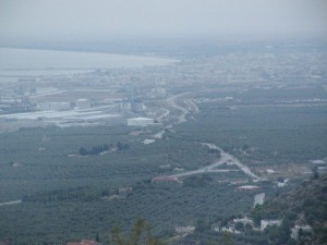 Il Golfo con la città egli impianti del polo petrolchimico
