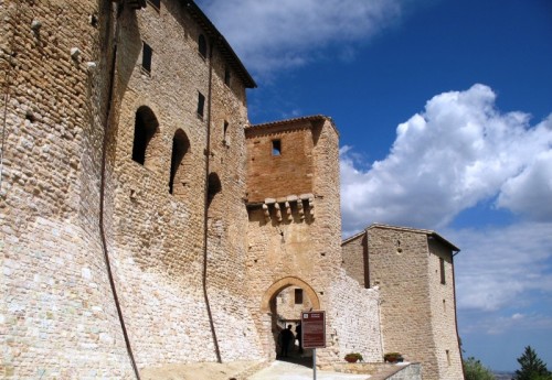 Caldarola - Il castello di Vestignano Caldarola - Il castello di Vestignano