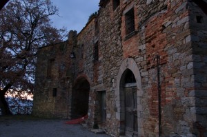 Cibottola, particolare del castello