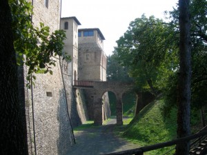 Il fossato del castello di Felino