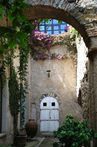 Ischia - Dentro il castello Aragonese