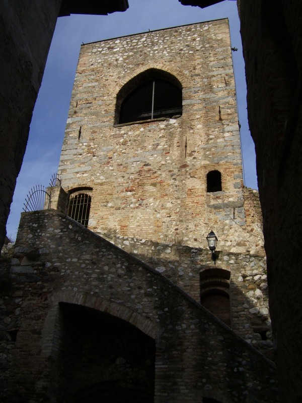 ''torre dall’interno'' - Padenghe sul Garda