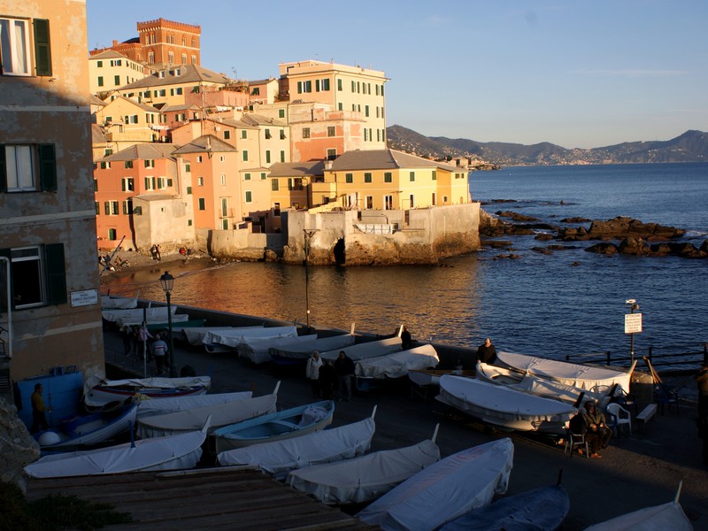 ''La piazza delle barche'' - Genova