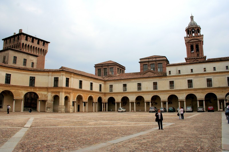 ''Piazza castello'' - Mantova