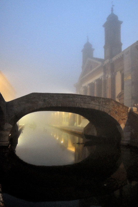 ''Ponte degli sbirri nella nebbia'' - Comacchio