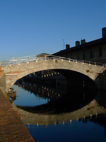 1645-600x800 1645-600x800