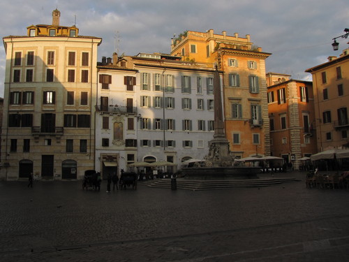 Roma - Piazza della Rotonda - Fontana e Obelisco di Ramsses II