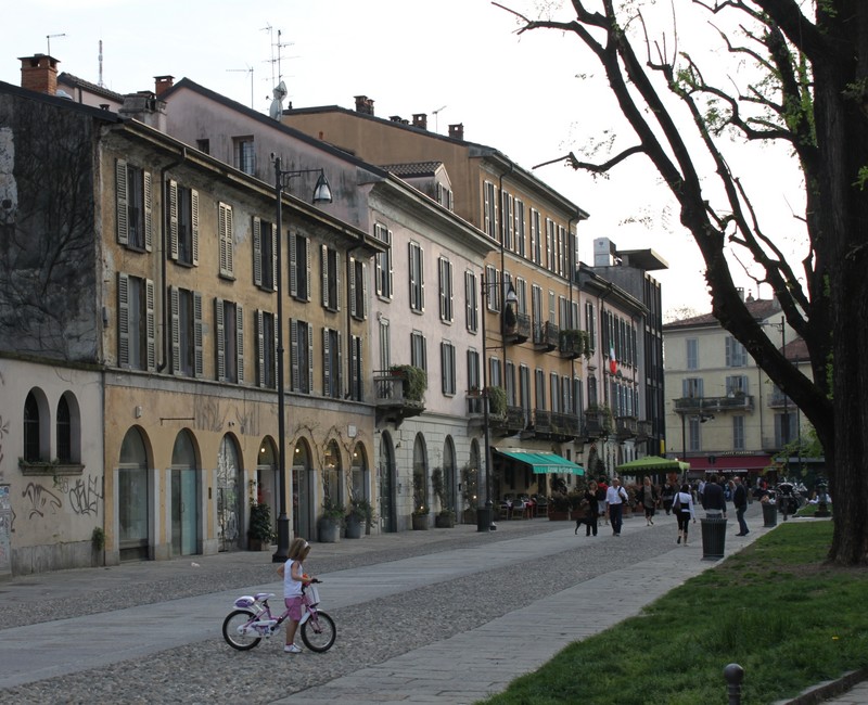 ''La piccola bici sul pavè'' - Milano