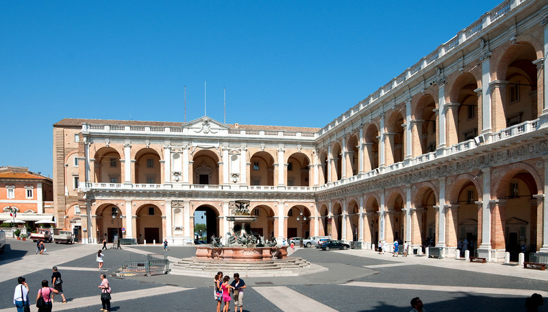 ''Piazza della Madonna'' - Loreto