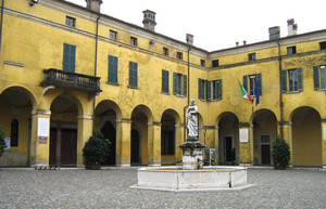 Piazza Ugo Dallò