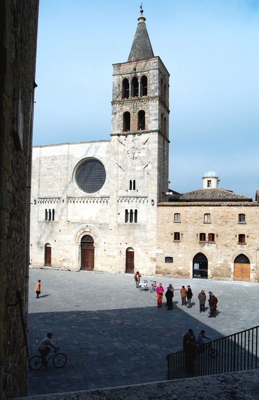 ''In piazza a pedalare'' - Bevagna