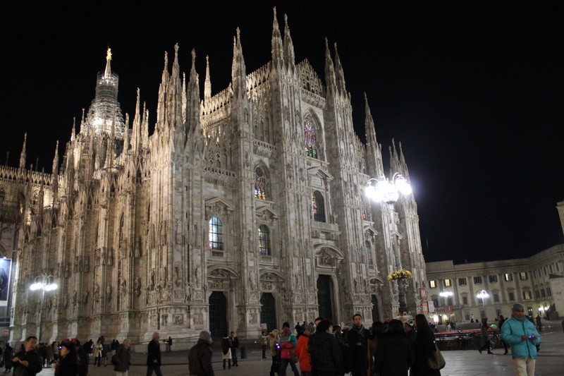 ''La regina della piazza'' - Milano