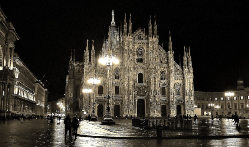 ''Piazza Duomo'' - Milano