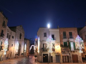 Piazza Odegitria a festa