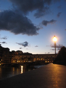Luci soffuse su Ponte Vecchio