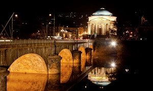 caldi riflessi di luce – Ponte Vittorio Emanuele I – Torino