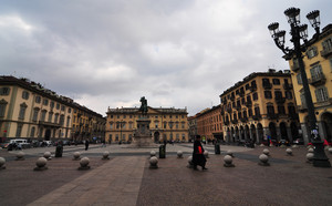 Piazza Bodoni