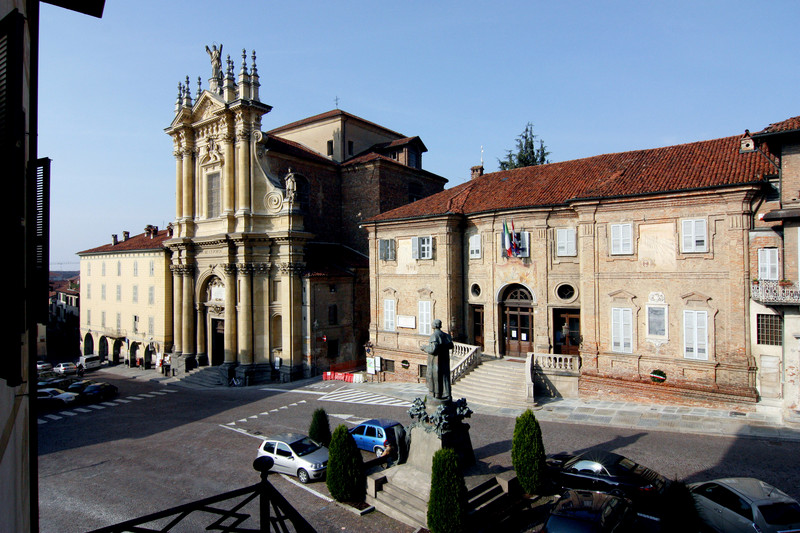 ''Piazza Caduti per la Libertà'' - Bra
