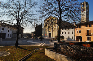 piazza lombardia