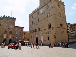 Piazza dei Priori