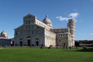 C’è un grande prato verde ……