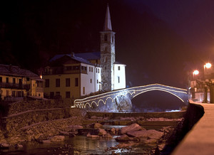Fontainemore_ponte_notte 1