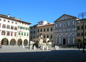 Piazza Farinata degli Uberti