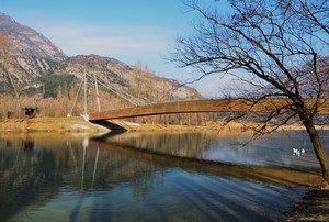 Riflessi sul lago