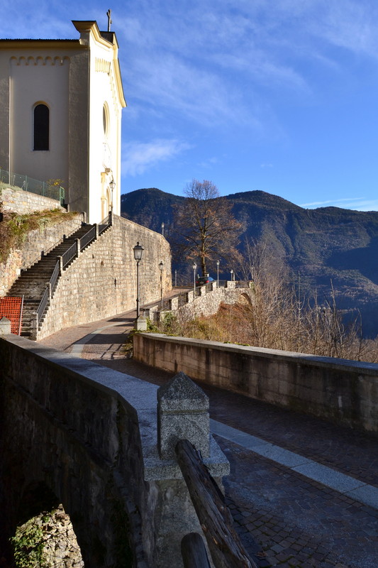 ''Scorcio di Castel Condino'' - Castel Condino