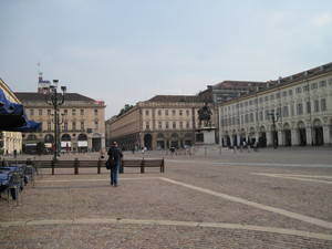 passeggiata in Piazza San Carlo
