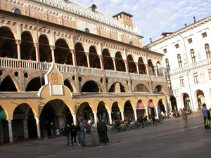 piazza delle erbe