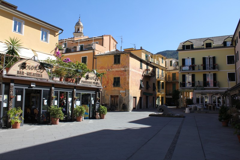 ''Piazza Tarchioni'' - Moneglia